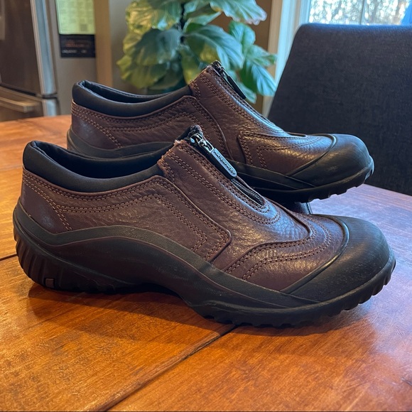Clarks muckers waterproof shoes Clearance